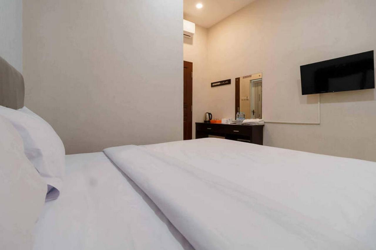Reddoorz At Seindo Hotel Medan Sunggal Extérieur photo