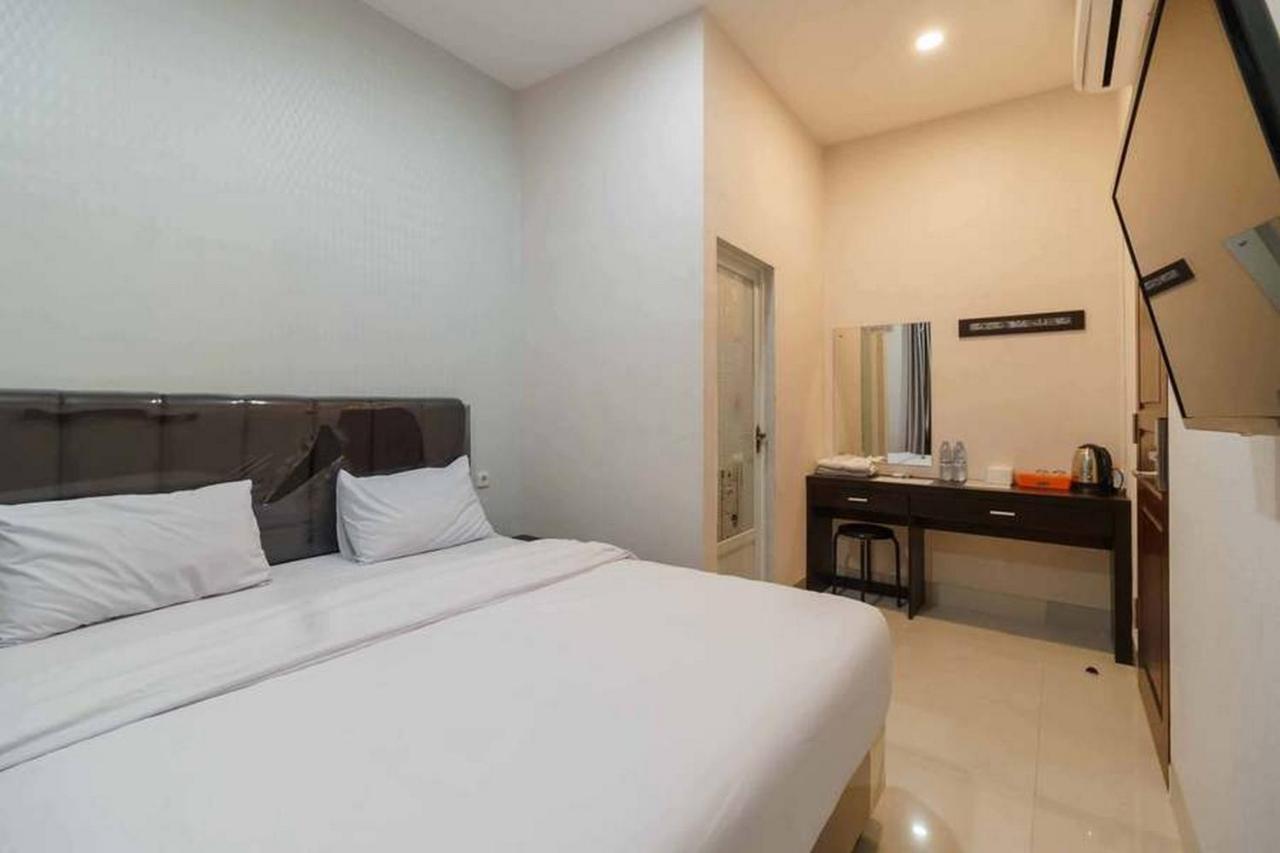 Reddoorz At Seindo Hotel Medan Sunggal Extérieur photo