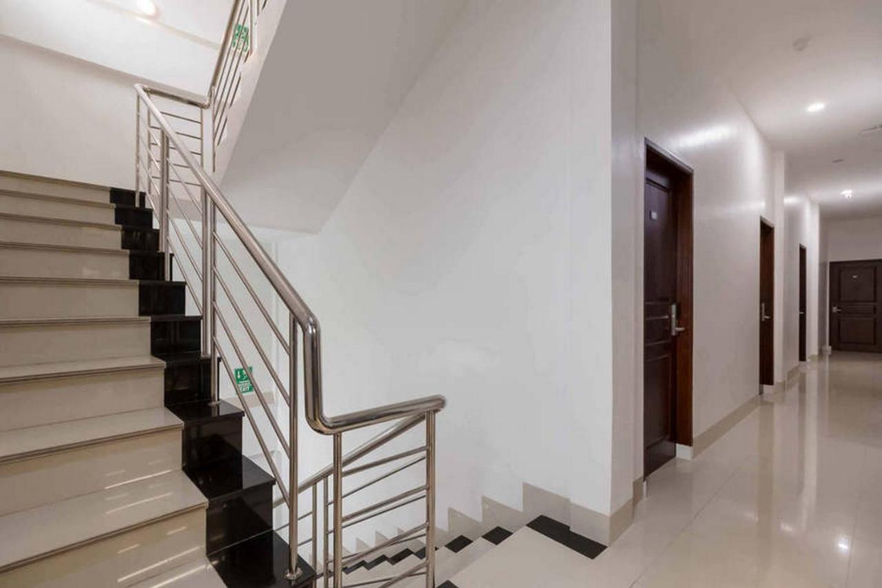 Reddoorz At Seindo Hotel Medan Sunggal Extérieur photo