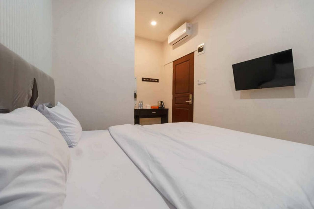 Reddoorz At Seindo Hotel Medan Sunggal Extérieur photo