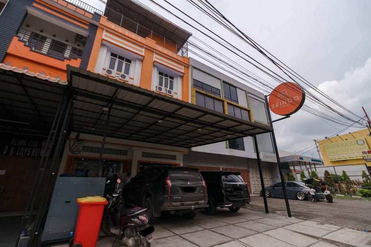 Reddoorz At Seindo Hotel Medan Sunggal Extérieur photo