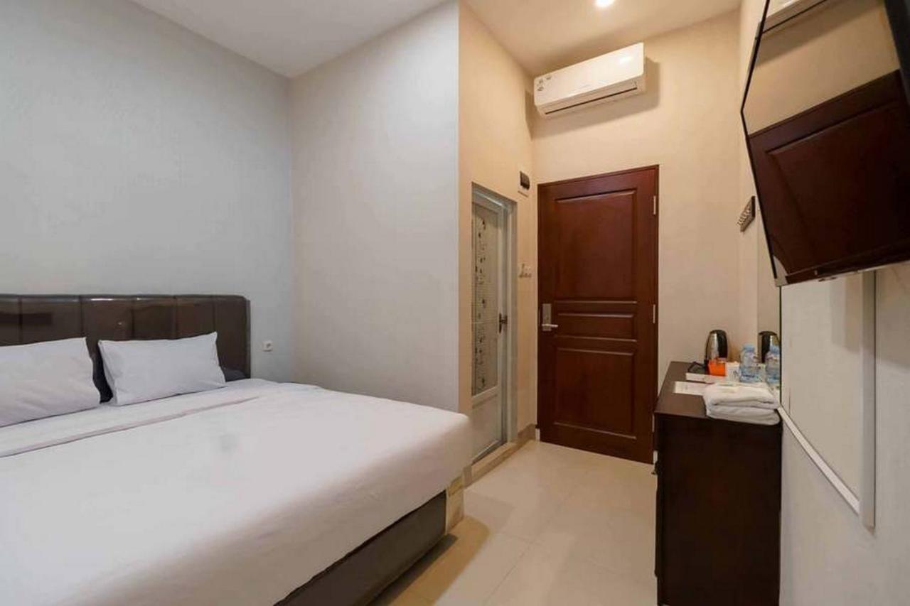 Reddoorz At Seindo Hotel Medan Sunggal Extérieur photo